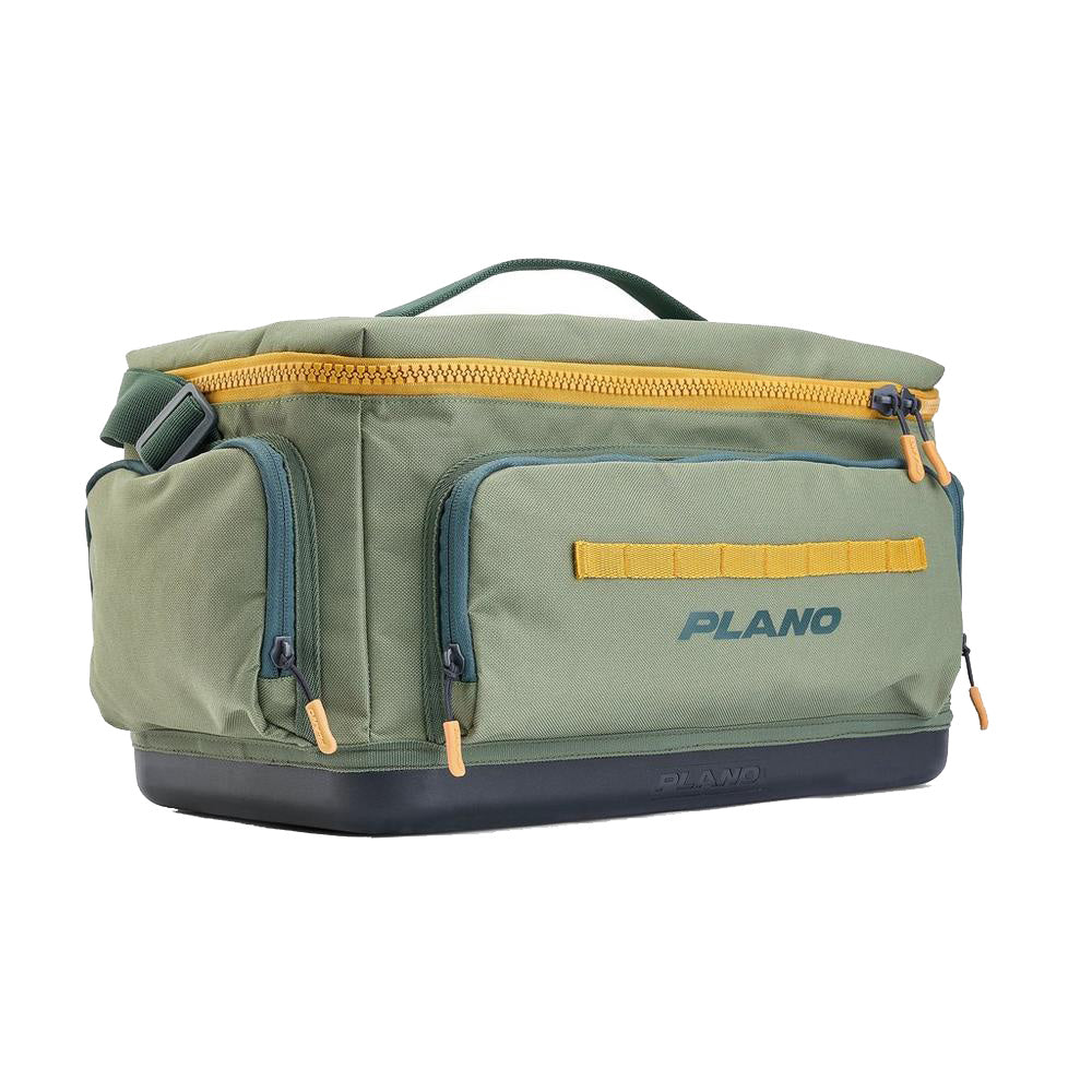 Plano Weekend Tackle Bag 3700, Moss - Water-Resistant Base
