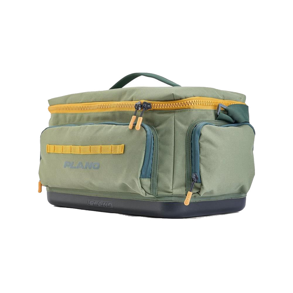 Plano Weekend Tackle Bag 3700, Moss - Water-Resistant Base