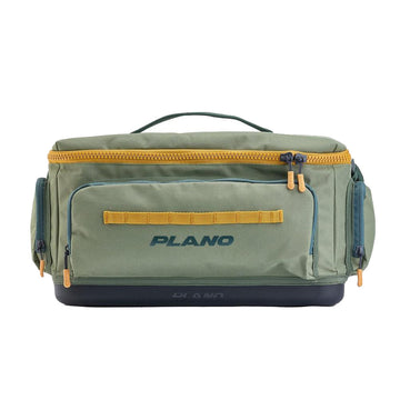 Plano Weekend Tackle Bag 3700, Moss - Water-Resistant Base