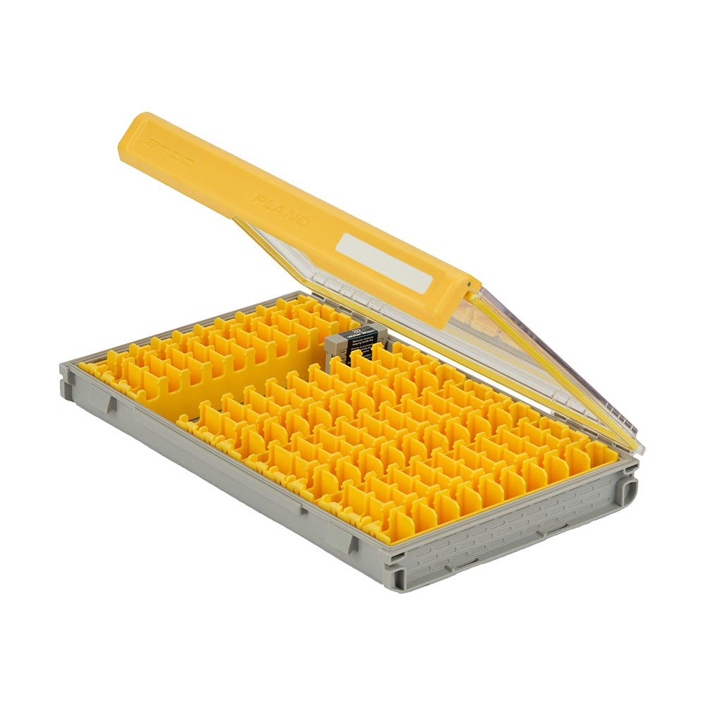 Plano EDGE 3700 Hard Minnow Box, Rustrictor & Watertight Seal
