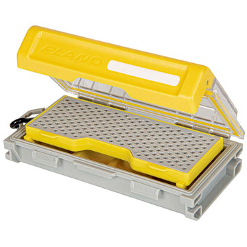 Plano EDGE® Micro Fly Box, 6.88"L x 3.97"W x 1.78"H with Rustrictor